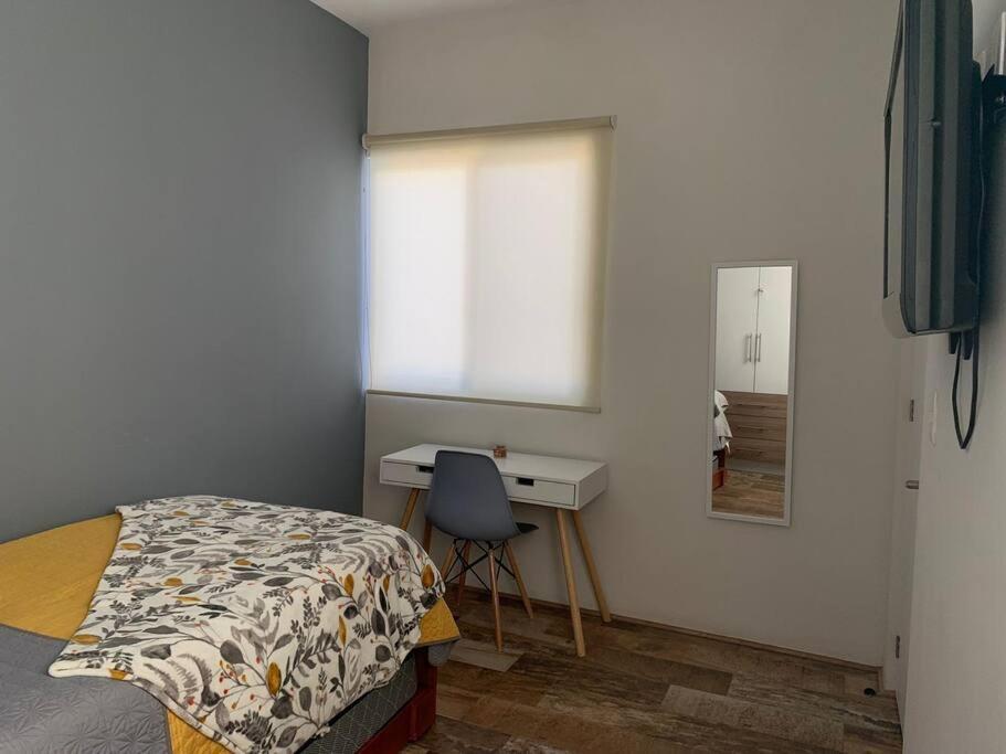 Departamento Completo Y Equipado Con 2 Habitaciones Leon Luaran gambar